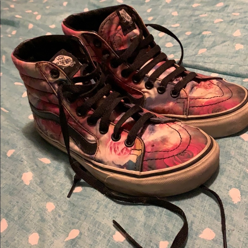 Vans - Picture 1 of 1